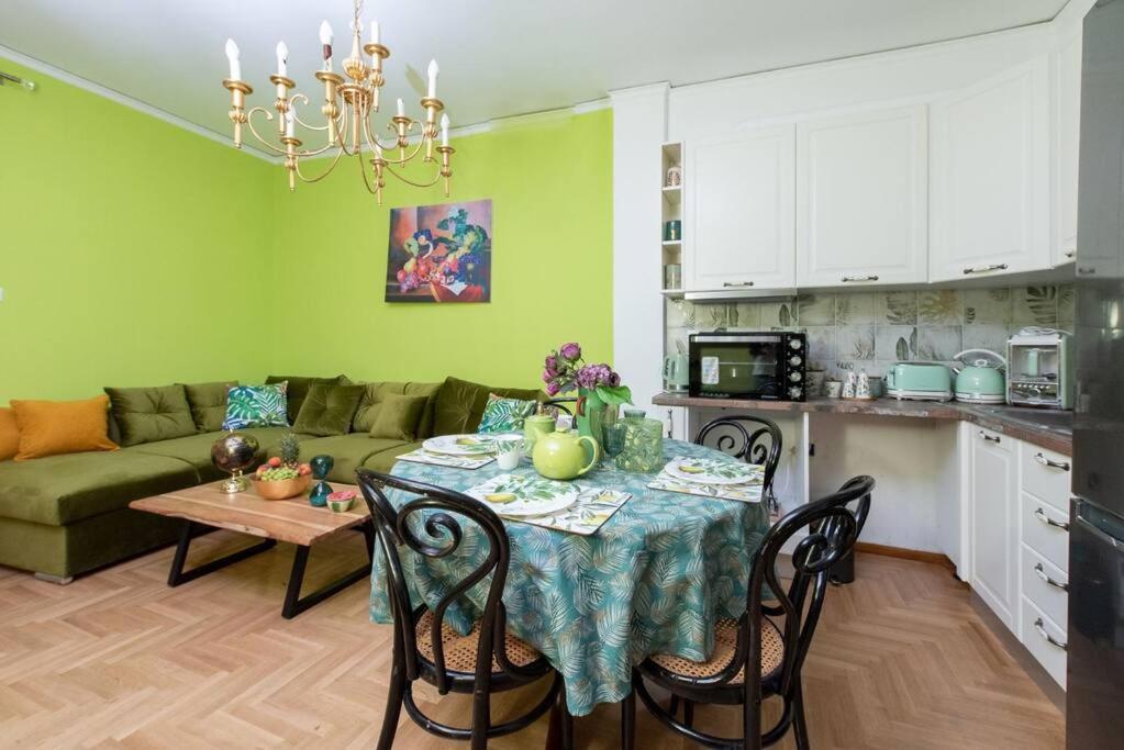 The House οf Abunance Near Downtown Apartment Athens