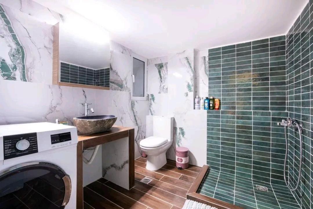 Apartment The House οf Abunance Near Downtown Athens